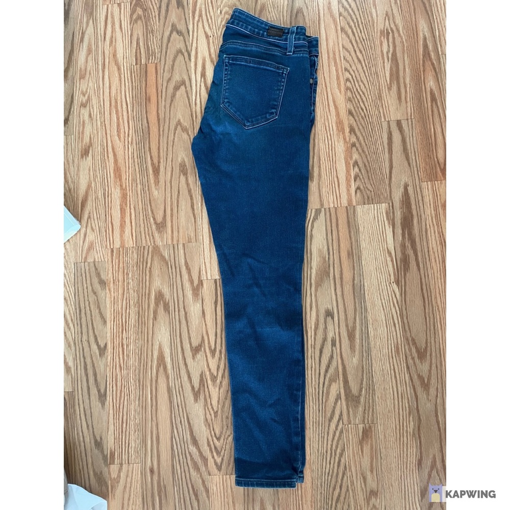 PAIGE Women’s 28 Verdugo style Denim
